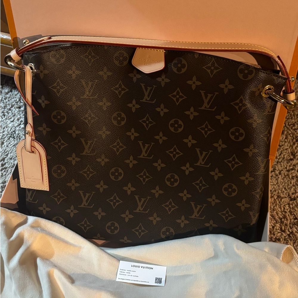 AUTHENTIC Monogram Graceful PM Pivoine